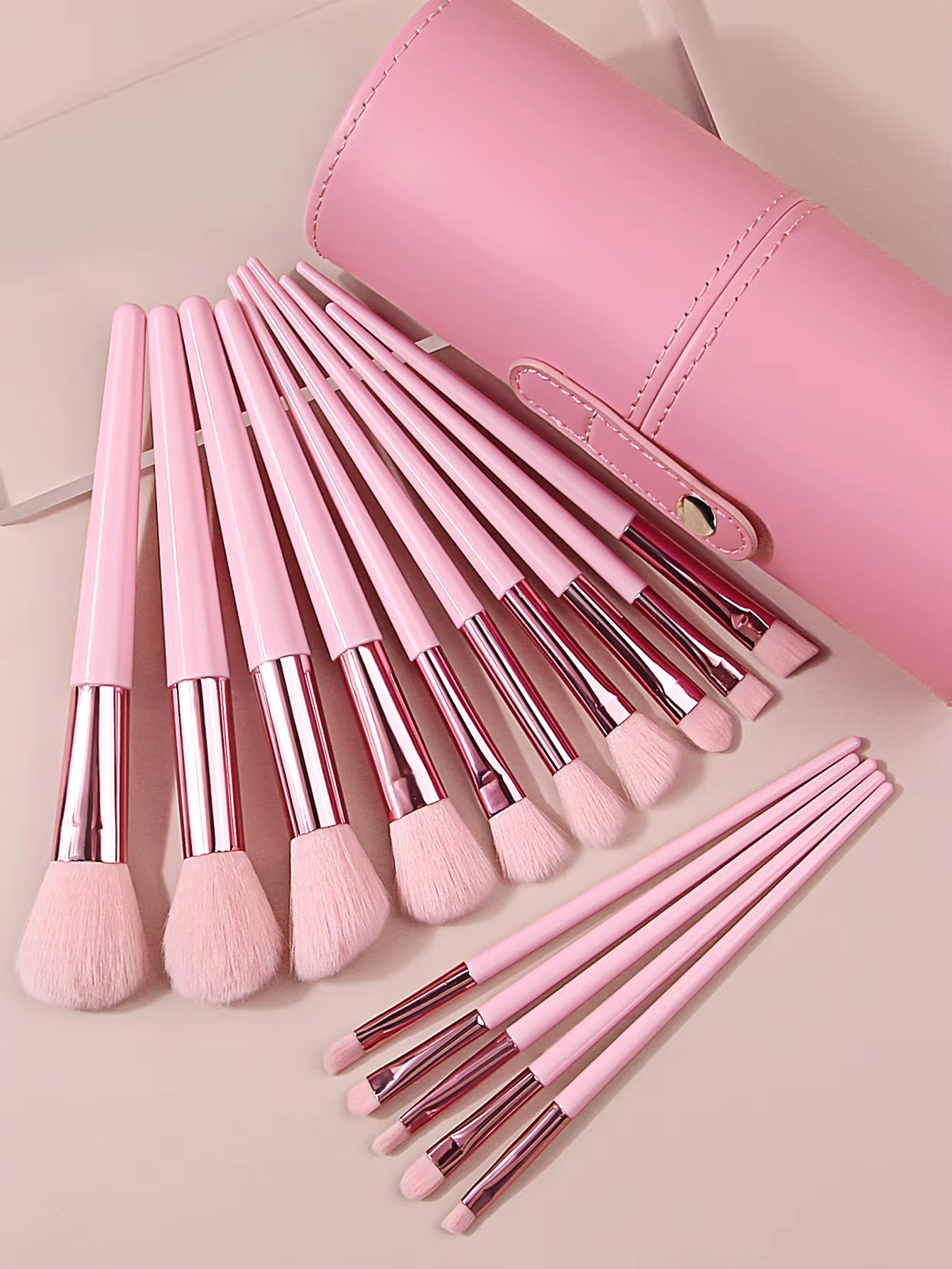 2025 New 15Pcs Pink Makeup Brushes Set with Storage Bucket Soft Bristle for Foundation Blush Eyeshadow Daily Travel Makeup